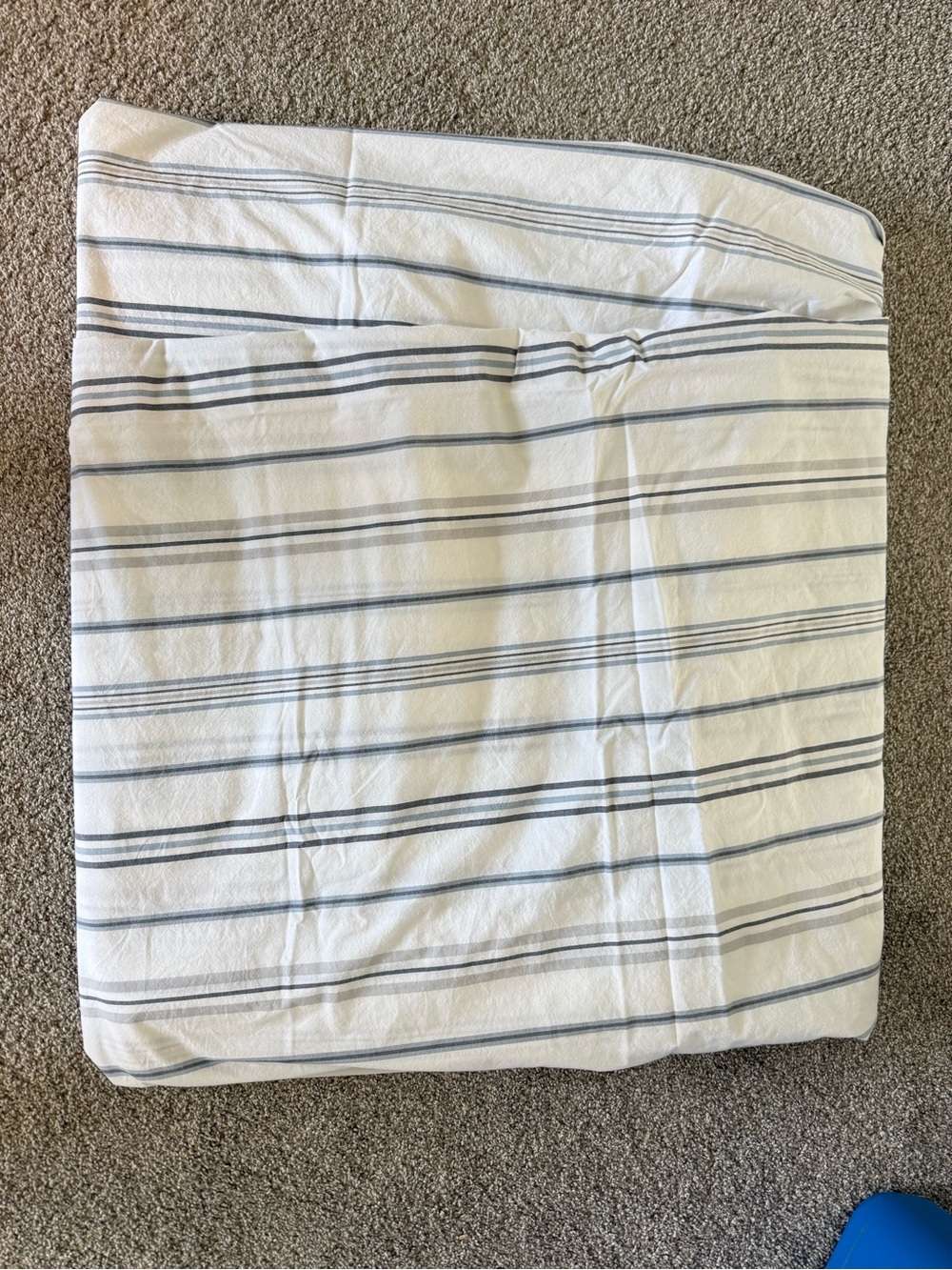 White Pottery Barn Duvet Cover KING